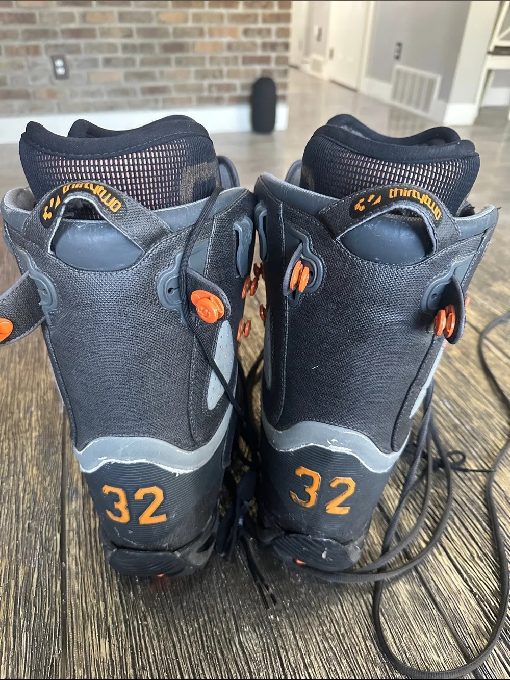 DC Men's Black and Gray Snowboard Boots with Orange Details